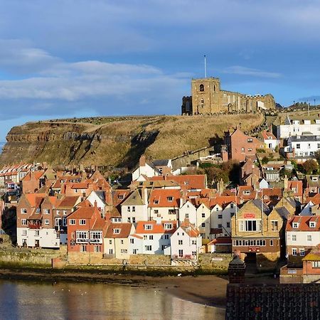 Bijou Romantic Retreat, Whitby Centre Экстерьер фото