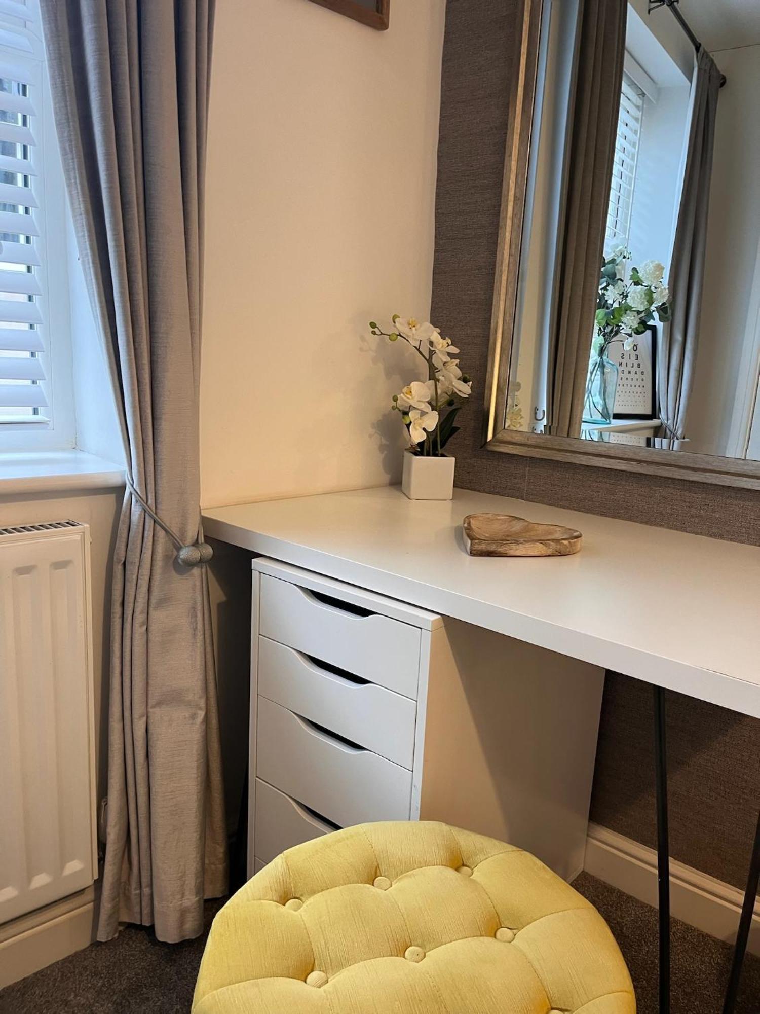 Bijou Romantic Retreat, Whitby Centre Экстерьер фото